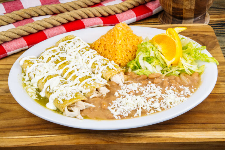 Enchiladas Verdes Con Pollo