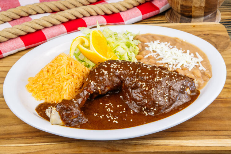 Polo con Mole